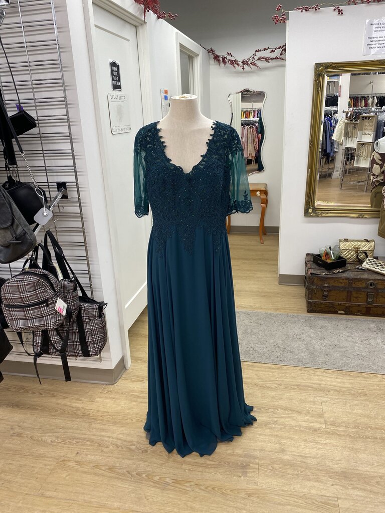 Elizabeth K by GLS mother of the bride dress XXL/16