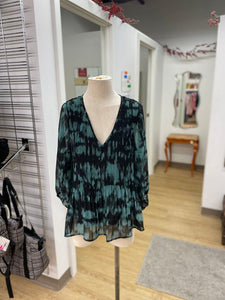 Ichi pleated/sheer top 38