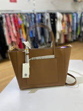 Load image into Gallery viewer, Tory Burch Saffiano leather handbag NWT

