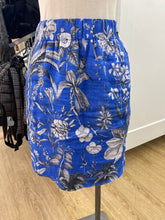 Load image into Gallery viewer, J Crew flower print skirt XXS
