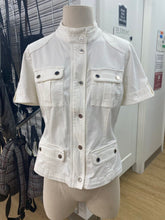 Load image into Gallery viewer, White House Black Market short sleeve jacket NWT 10p
