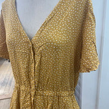 Load image into Gallery viewer, FIG Helena dress NWT M

