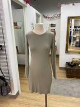 Load image into Gallery viewer, Dynamite Samara ribbed dress NWT M
