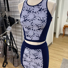 Load image into Gallery viewer, Rebecca Minkoff ribbed top/skirt set XS
