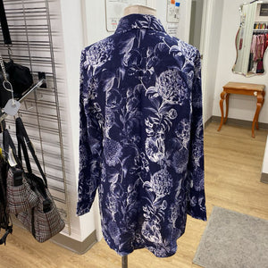 Contemporaine floral line top M