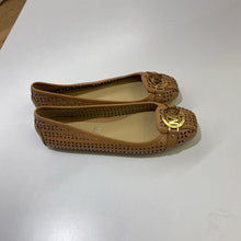 Load image into Gallery viewer, Michael Kors perforated flats 9
