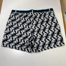 Load image into Gallery viewer, Nautica sailboat print shorts 8
