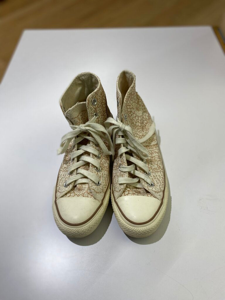Converse gold print hightop sneakers 8