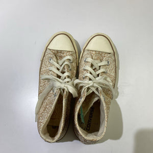 Converse gold print hightop sneakers 8