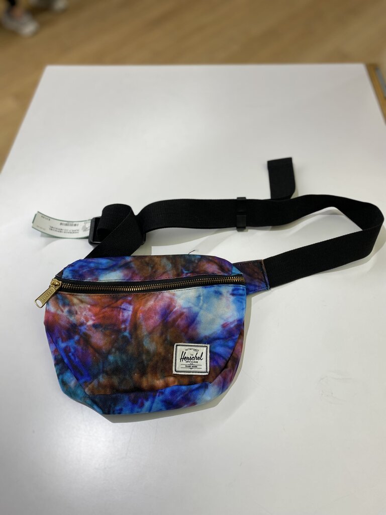 HERSCHEL SUPPLY CO bum bag