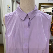 Load image into Gallery viewer, Eddie Bauer sporty top M

