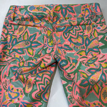 Load image into Gallery viewer, Lilly Pulitzer jeans 00
