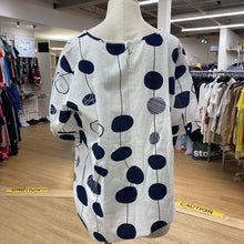 Load image into Gallery viewer, Emerson Rose polka dot top XL
