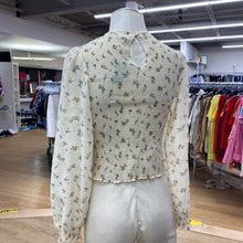 Load image into Gallery viewer, Twik/Simons ruched top M
