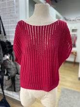 Load image into Gallery viewer, Sarah Pacini ribbed sweater NWT O/S
