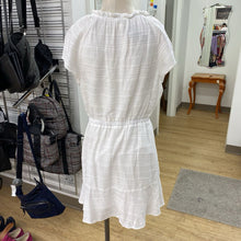 Load image into Gallery viewer, Cloth and Stone lined dress M
