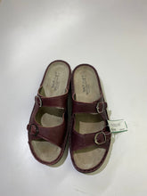 Load image into Gallery viewer, Naot 2 buckle sandals 40/9
