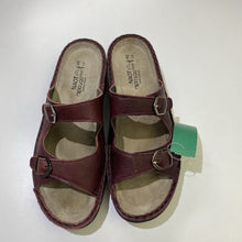 Load image into Gallery viewer, Naot 2 buckle sandals 40/9
