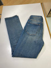 Load image into Gallery viewer, Denim Forum The Arlo High Rise Straight jeans 27
