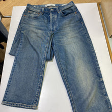 Load image into Gallery viewer, Denim Forum The Arlo High Rise Straight jeans 27
