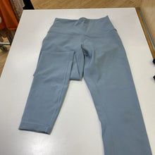 Load image into Gallery viewer, Lululemon leggings 6
