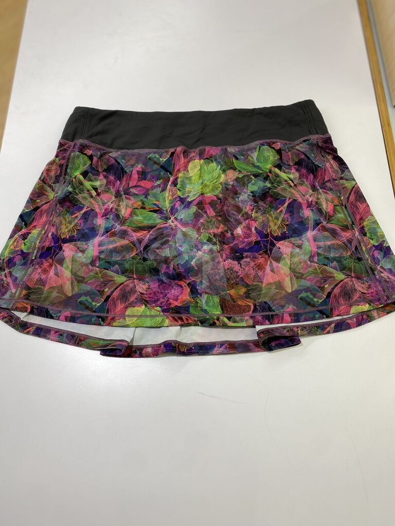 Lululemon shorts 8