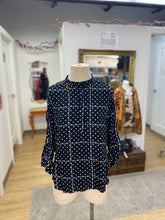 Load image into Gallery viewer, *popover,polka dots
