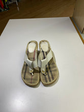 Load image into Gallery viewer, Burberry wedge sandals 39
