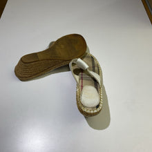 Load image into Gallery viewer, Burberry wedge sandals 39
