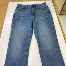 Load image into Gallery viewer, Madewell The Perfect Vintage Jean 28
