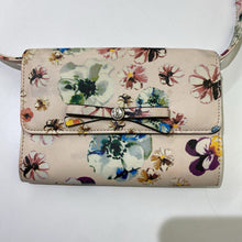 Load image into Gallery viewer, Nine West small floral crossbody

