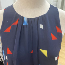 Load image into Gallery viewer, Joie silk top M
