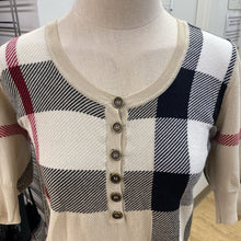 Load image into Gallery viewer, Burberry knit top S

