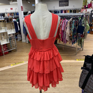 Dynamite tiered dress M