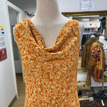 Load image into Gallery viewer, Reformation Kristine Dress 8 NWT
