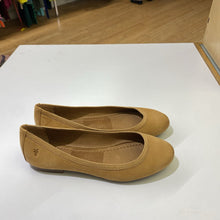 Load image into Gallery viewer, Frye leather flats 8
