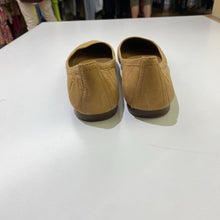 Load image into Gallery viewer, Frye leather flats 8
