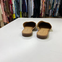 Load image into Gallery viewer, Lucky Brand leather slides 7,5
