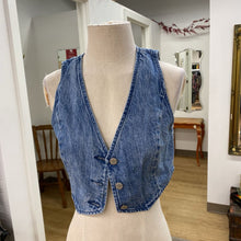 Load image into Gallery viewer, Denim Forum denim vest S
