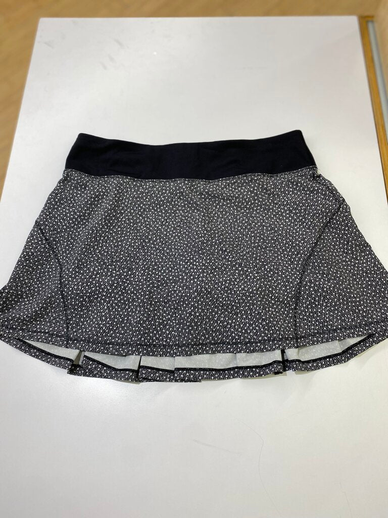 Lululemon skort 6 Tall