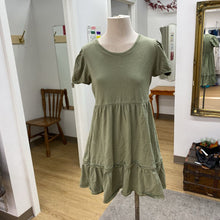 Load image into Gallery viewer, Sunday Best babydoll dress M
