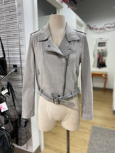 Load image into Gallery viewer, Belle &amp; Bloom moto denim jacket M
