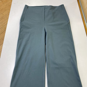 Lululemon zip pocket pants 8