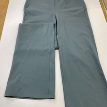 Load image into Gallery viewer, Lululemon zip pocket pants 8
