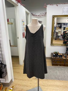 Kuhl keyhole back dress XL