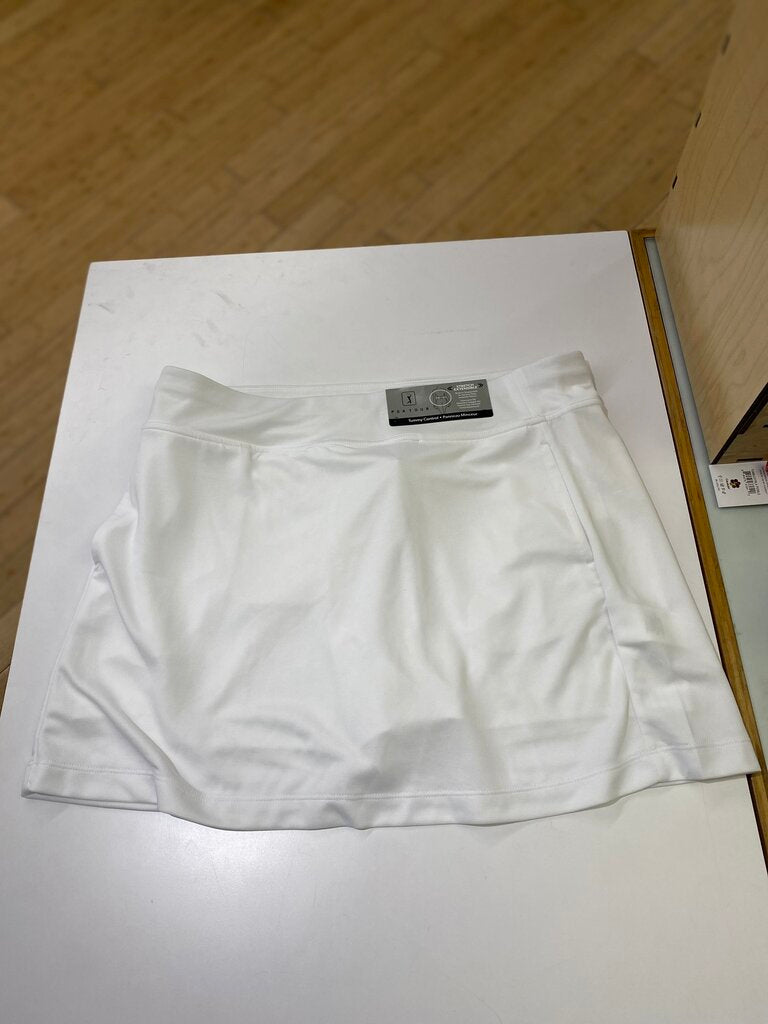 PGA Tour skort NWT L
