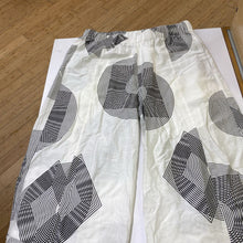 Load image into Gallery viewer, Radzoli pull on wide leg pants L
