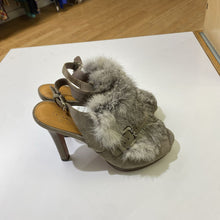 Load image into Gallery viewer, Coach fur sandals 7
