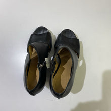 Load image into Gallery viewer, Coach Wedge leather sandals 7
