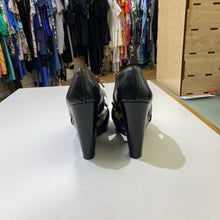 Load image into Gallery viewer, Coach Wedge leather sandals 7
